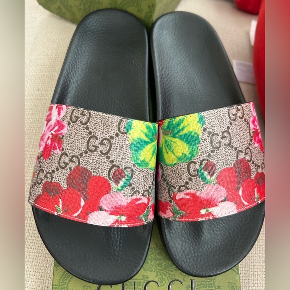 New never worn GG BLOOMS SUPREME FLORAL SLIDE SANDAL size 7.5 - Picture 3 of 6